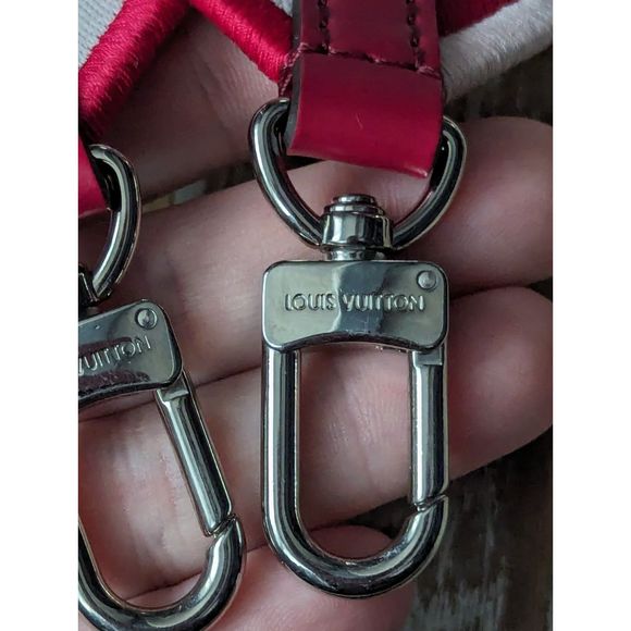 ***SOLD*** Louis Vuitton Raspberry/Pink Jacquard Shoulder Strap - Picture 2 of 10